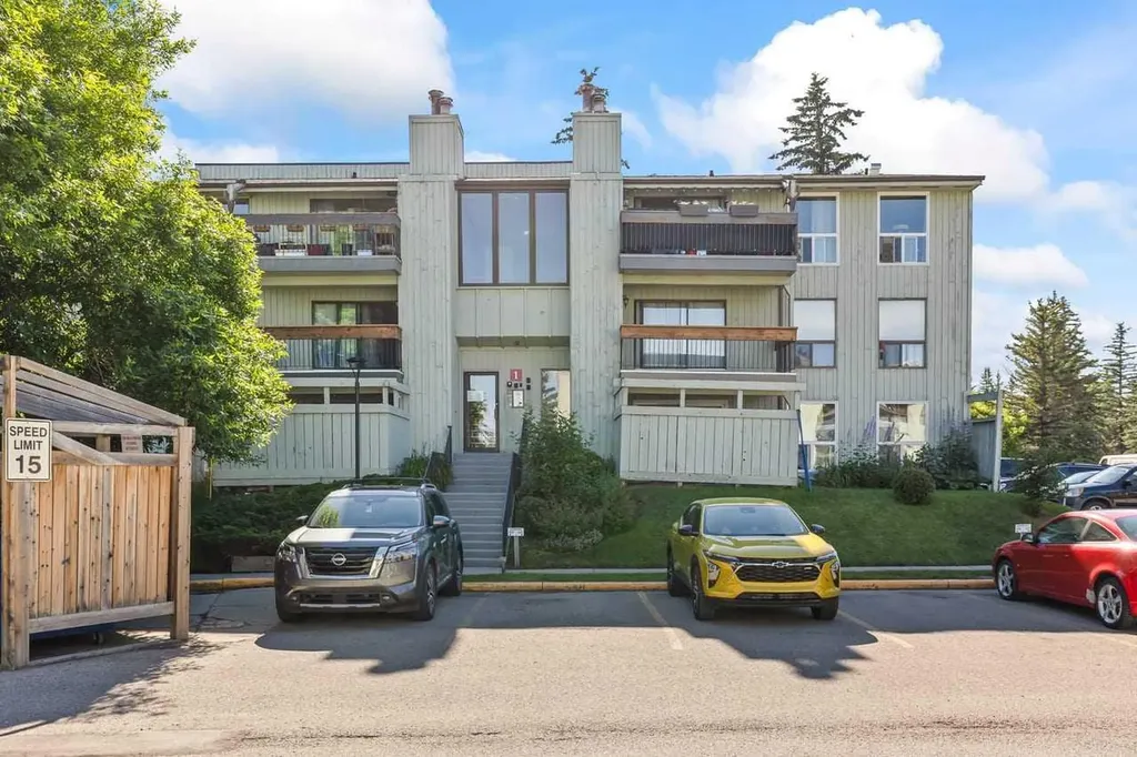 10120 Brookpark Boulevard SW Calgary AB T2W 3G3