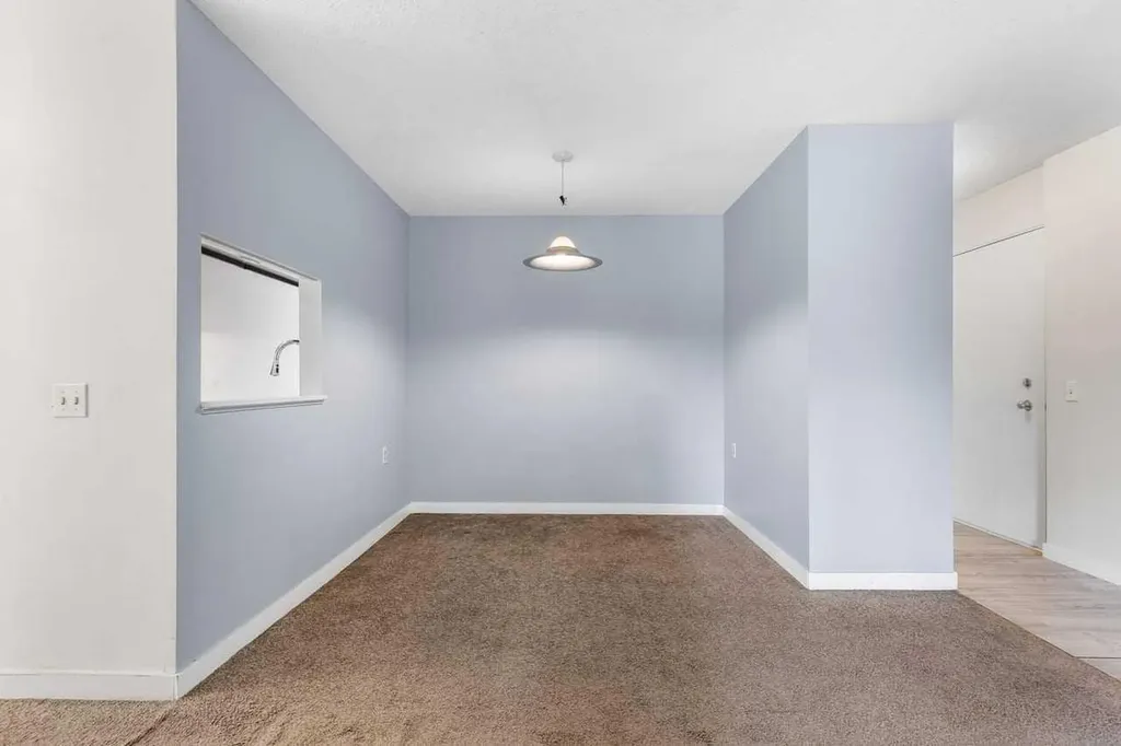 10120 Brookpark Boulevard SW Calgary AB T2W 3G3