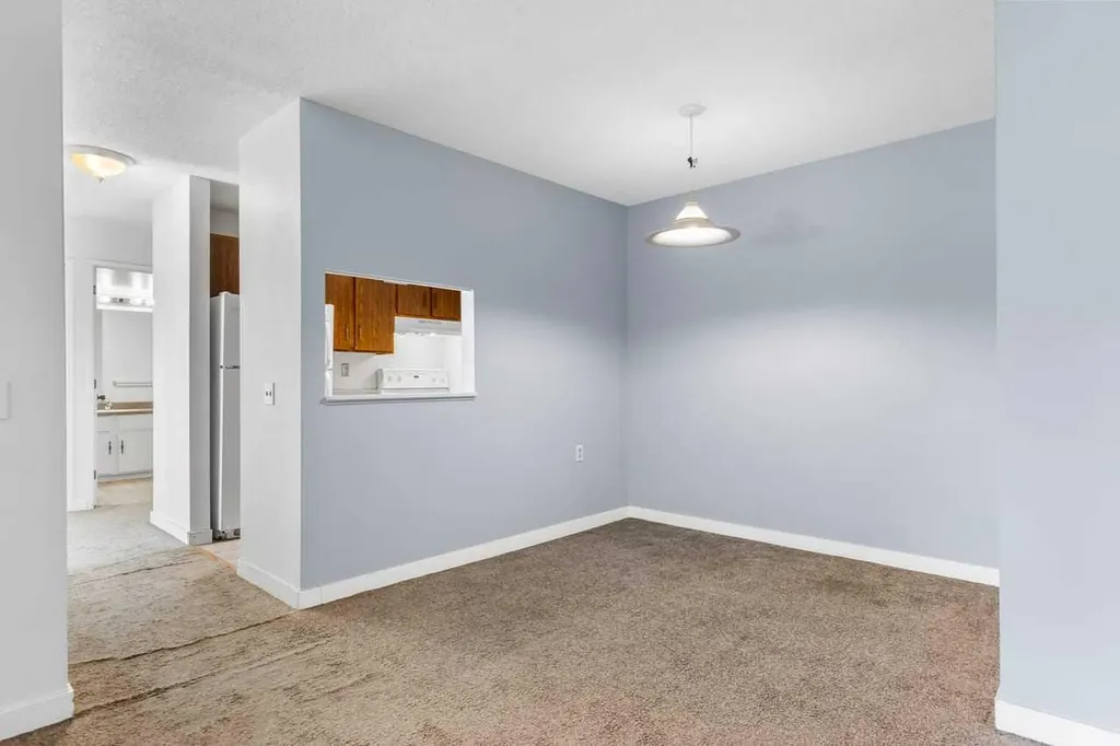 10120 Brookpark Boulevard SW Calgary AB T2W 3G3