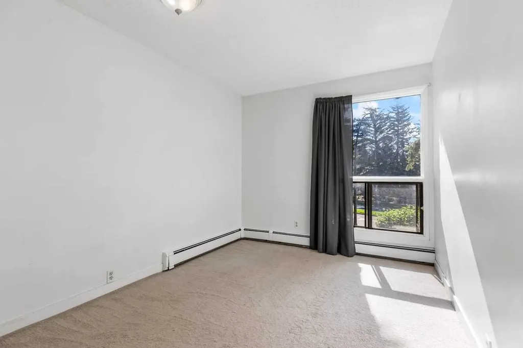 10120 Brookpark Boulevard SW Calgary AB T2W 3G3