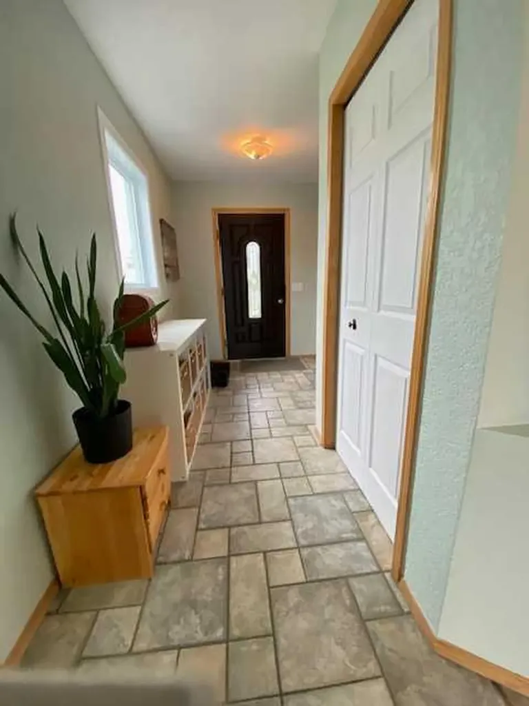 107 2a Avenue NW Diamond Valley AB T0L 0H0