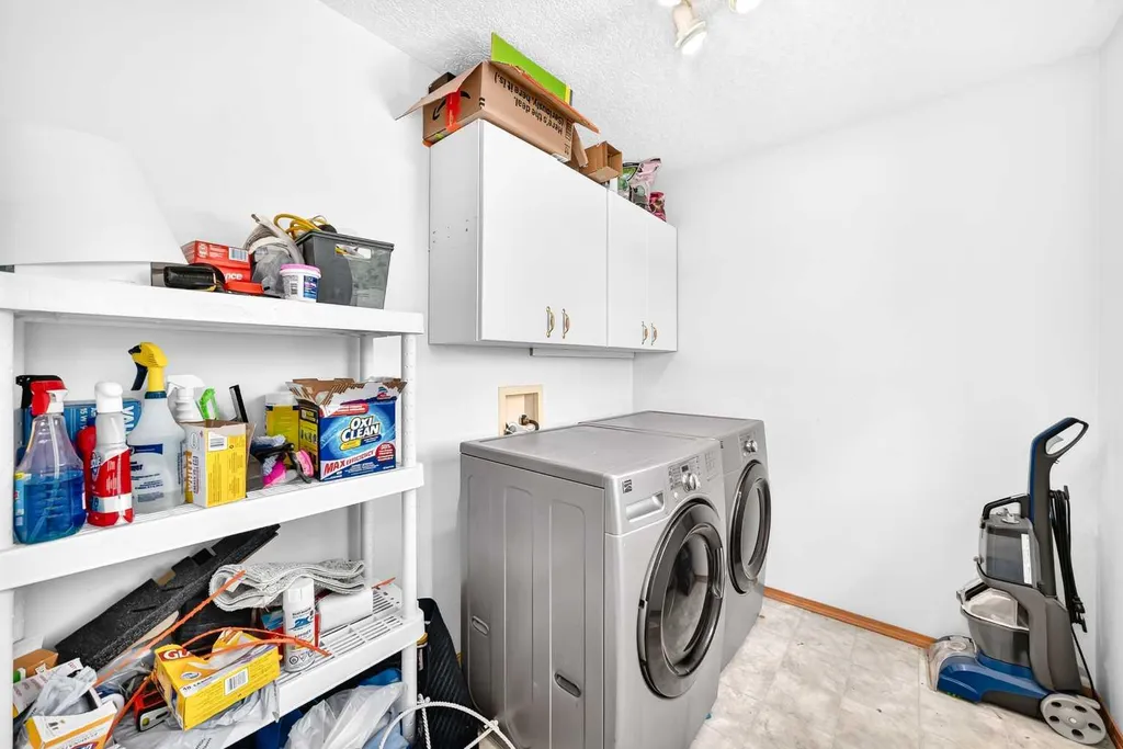 107 2a Avenue NW Diamond Valley AB T0L 0H0