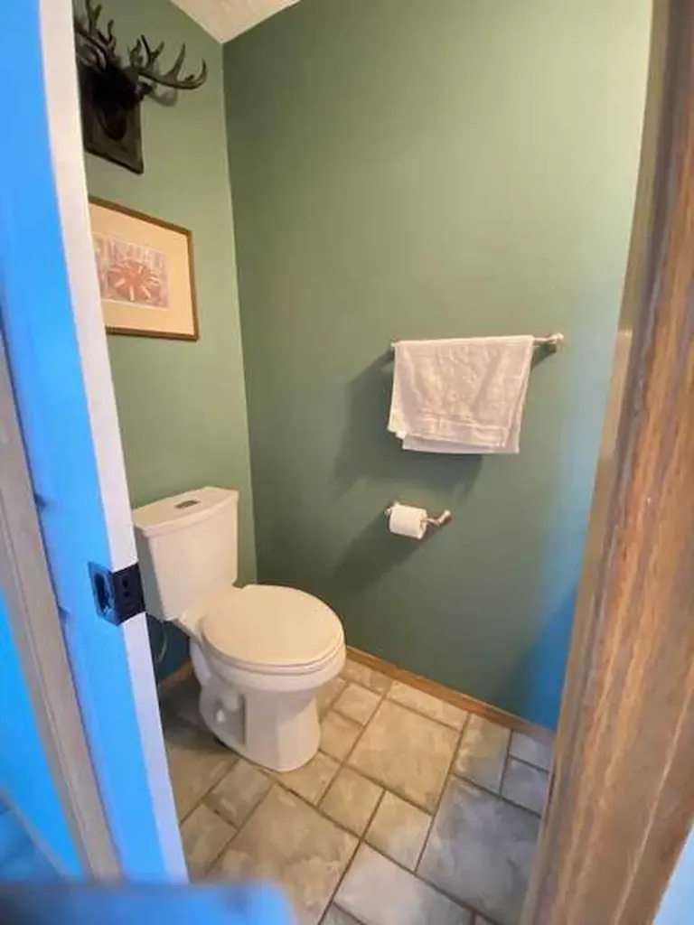 107 2a Avenue NW Diamond Valley AB T0L 0H0