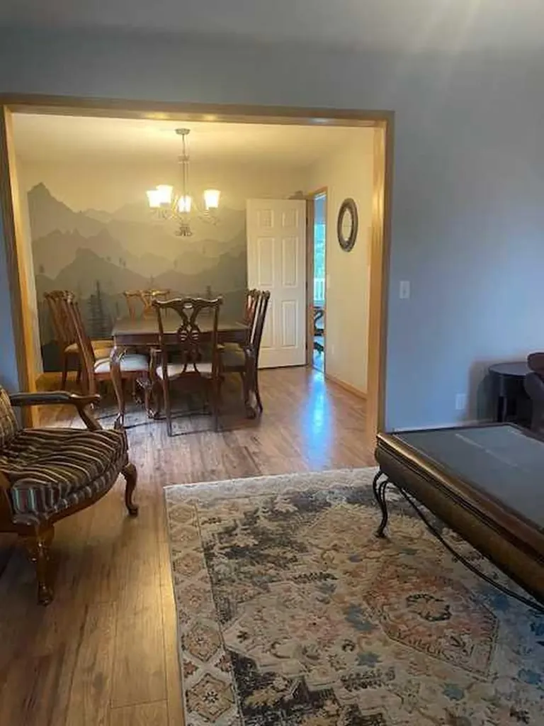 107 2a Avenue NW Diamond Valley AB T0L 0H0