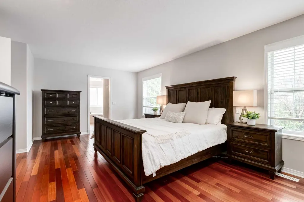 234 Strathridge Place SW Calgary AB T3H 4J2