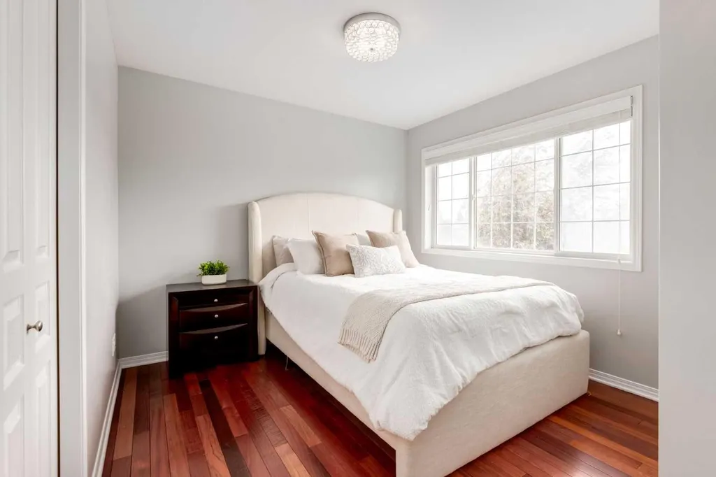 234 Strathridge Place SW Calgary AB T3H 4J2