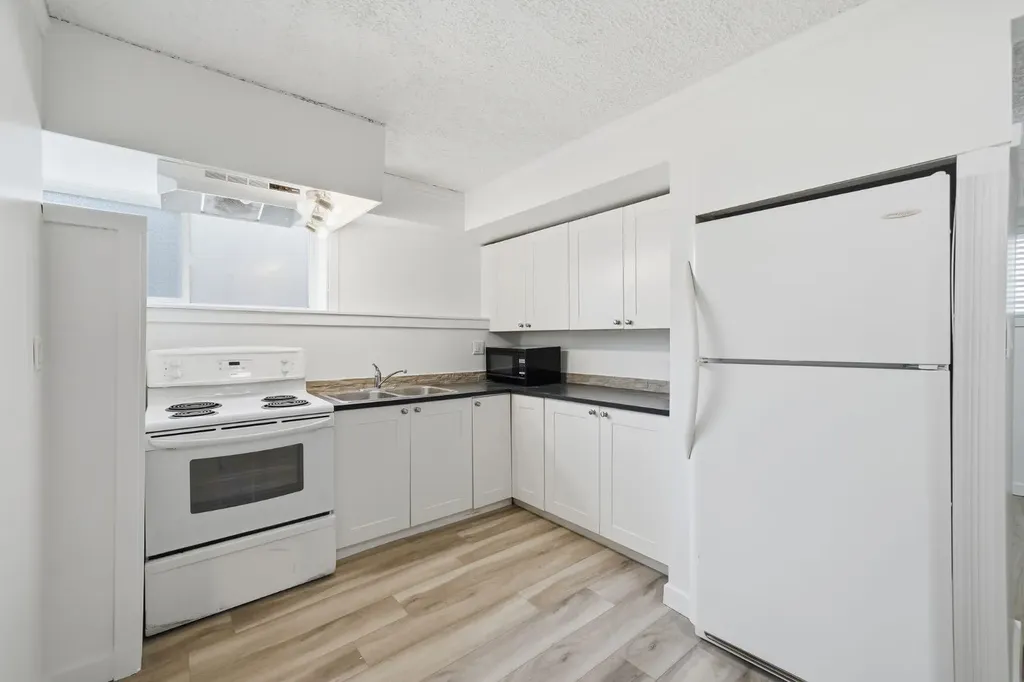 5626 Pensacola Crescent SE Calgary AB T2A 2G6