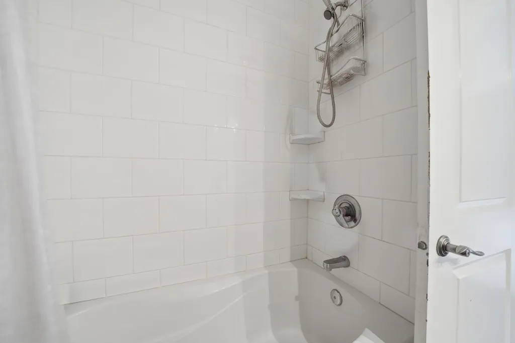 5626 Pensacola Crescent SE Calgary AB T2A 2G6