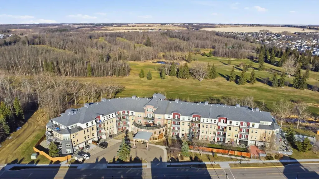 5040 53 Street Sylvan Lake AB T4S 0A1