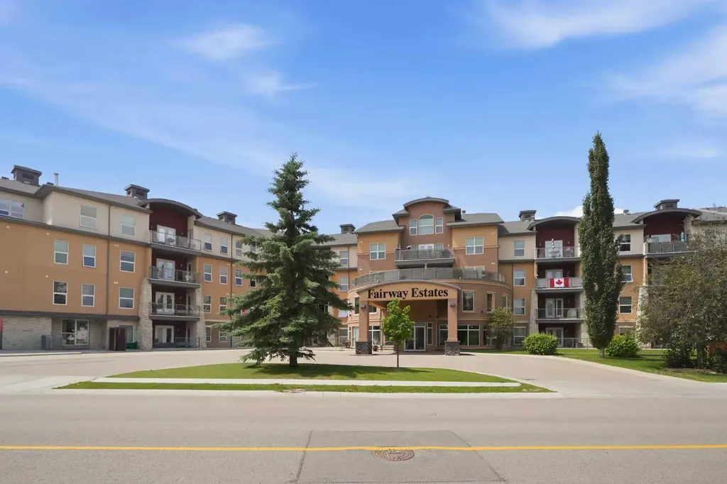 5040 53 Street Sylvan Lake AB T4S 0A1