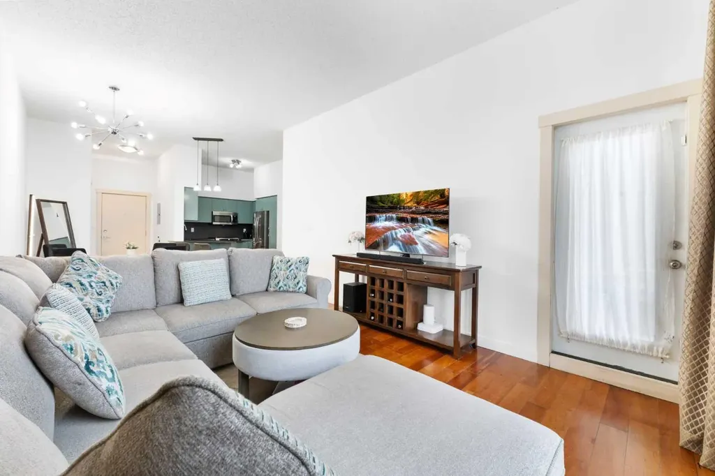 8710 Horton Road SW Calgary AB T2V 0P7
