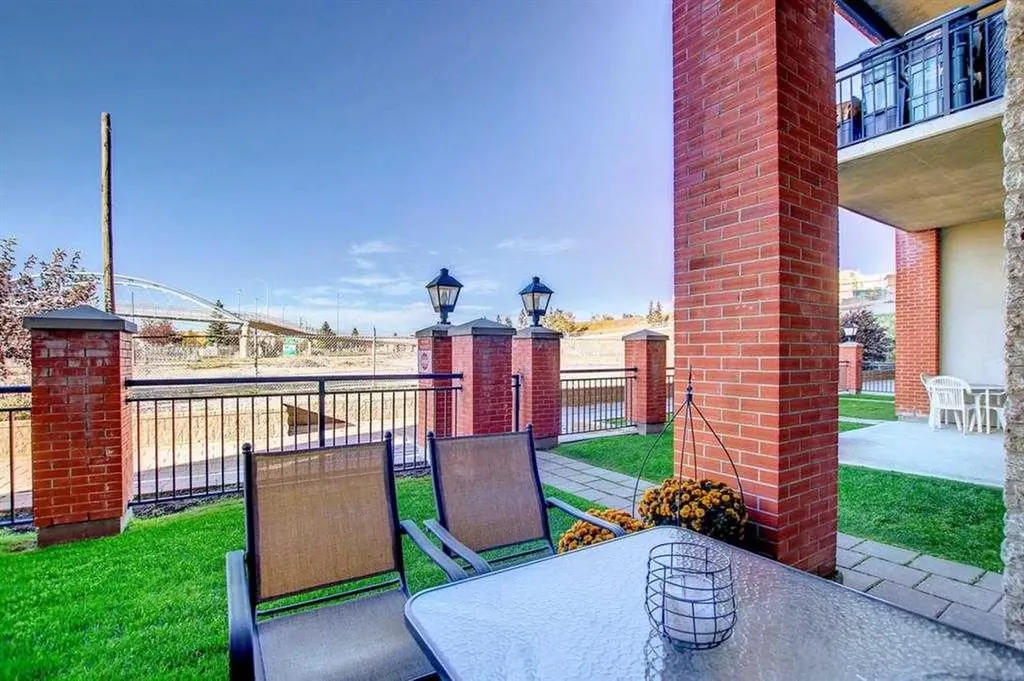 8710 Horton Road SW Calgary AB T2V 0P7