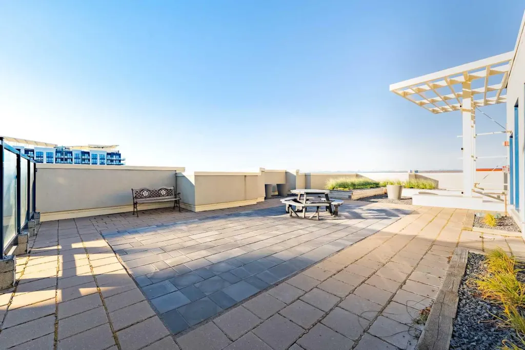 8710 Horton Road SW Calgary AB T2V 0P7