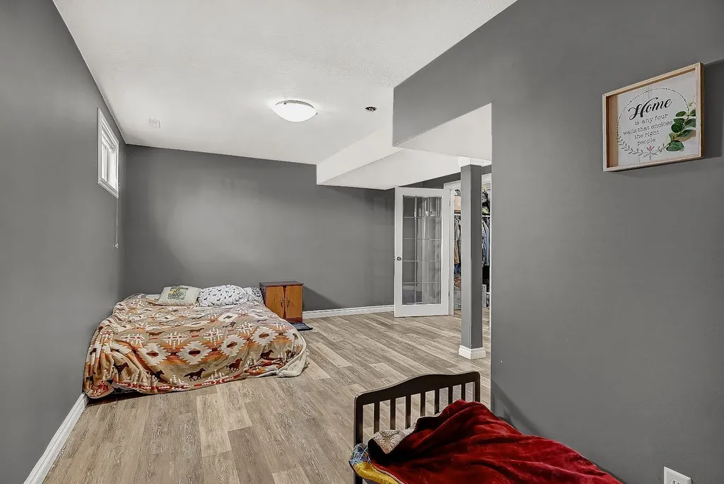 601 6 Avenue Beaverlodge AB T0H 0C0