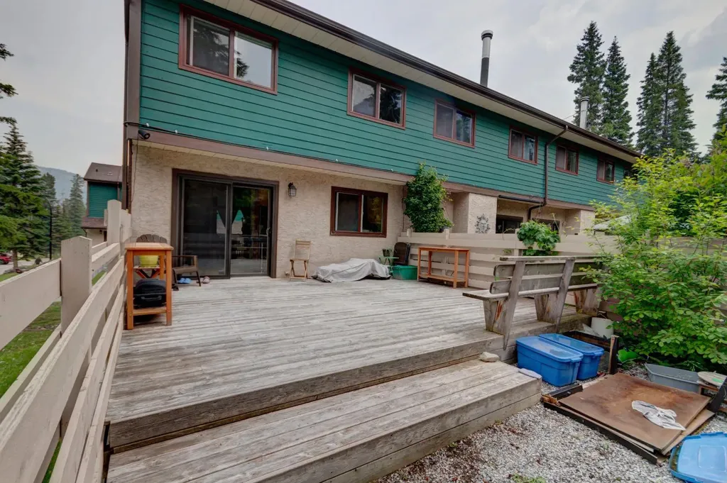 109 Nahanni Drive Banff AB T1L1C2