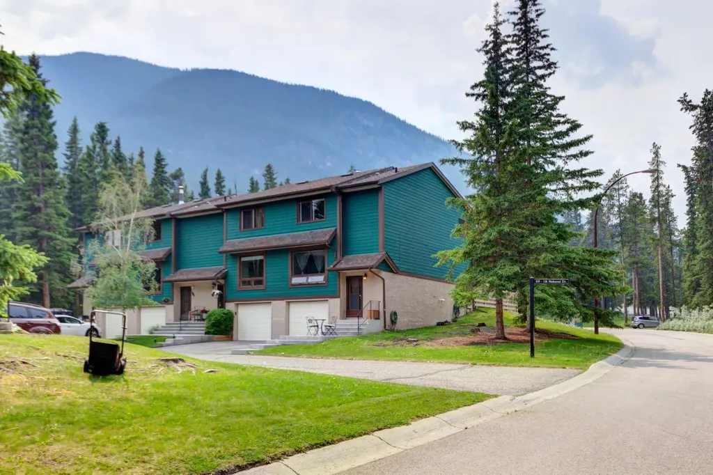 109 Nahanni Drive Banff AB T1L1C2