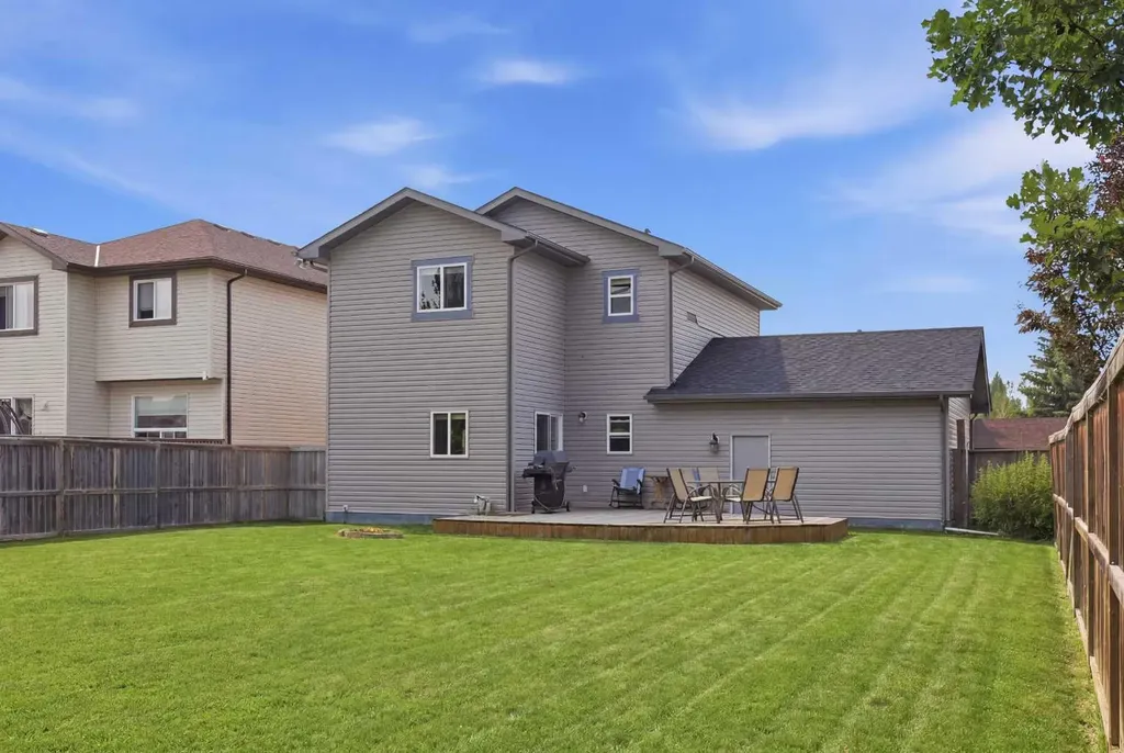 62 Besse Avenue NW Langdon AB T0J1X2