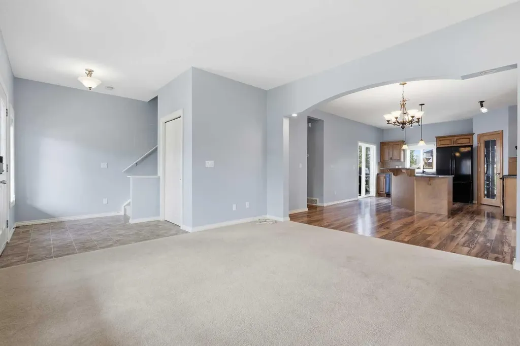 62 Besse Avenue NW Langdon AB T0J1X2