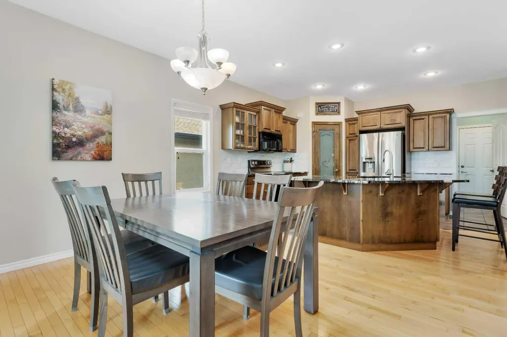 89 Alberts Close Red Deer AB T4R 3J7