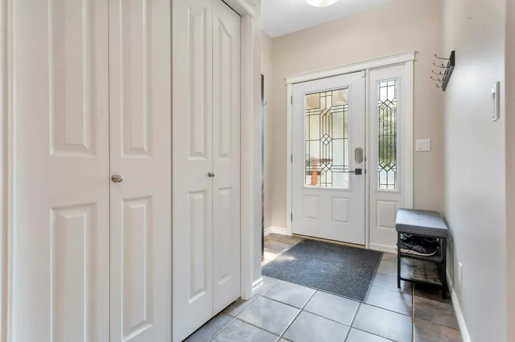 89 Alberts Close Red Deer AB T4R 3J7
