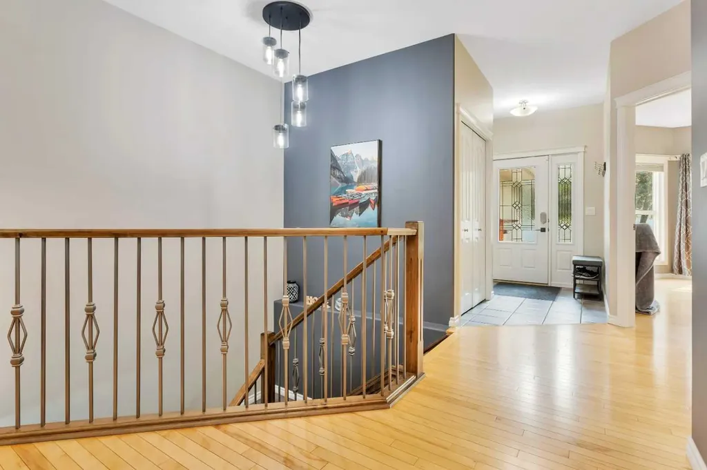 89 Alberts Close Red Deer AB T4R 3J7