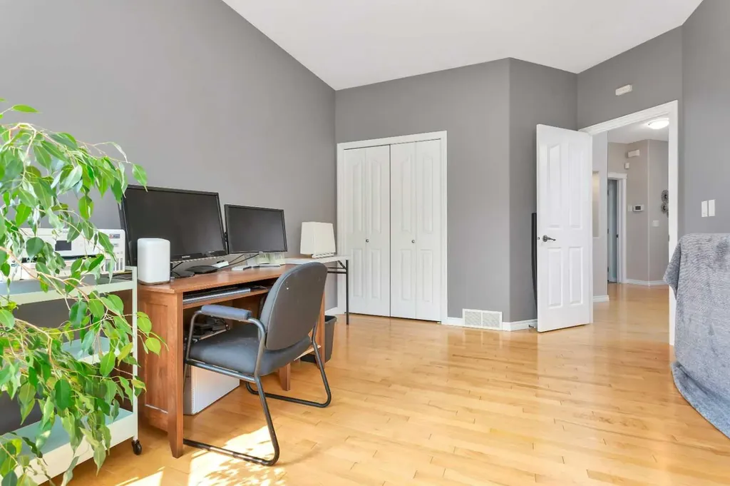 89 Alberts Close Red Deer AB T4R 3J7