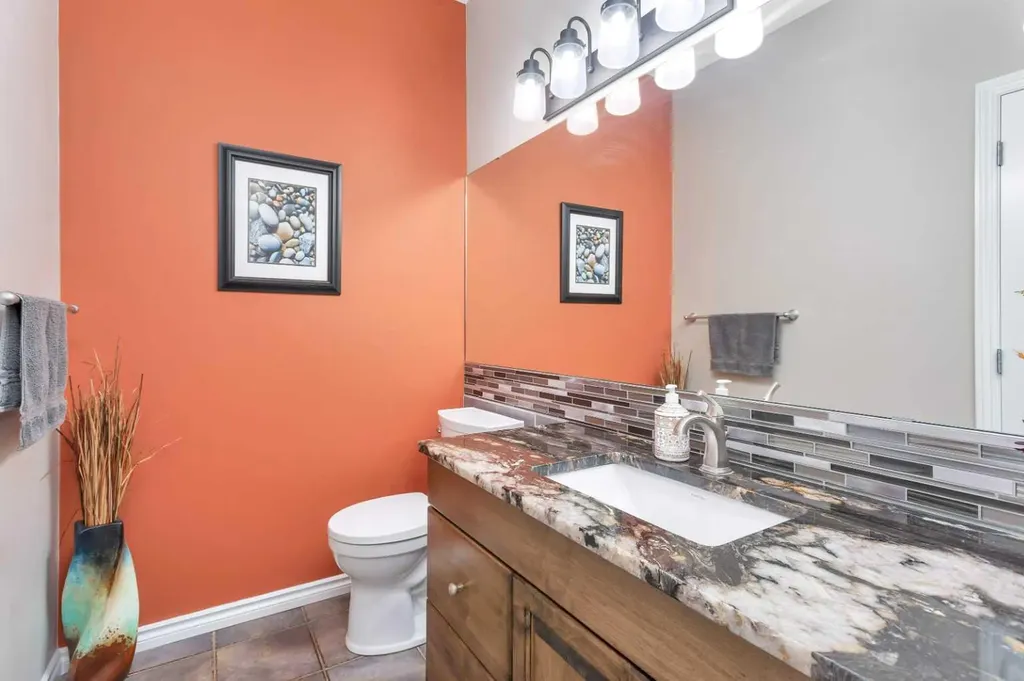 89 Alberts Close Red Deer AB T4R 3J7