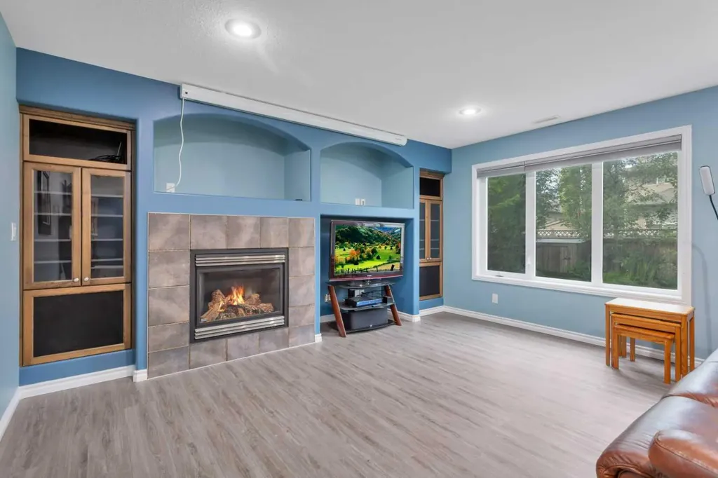 89 Alberts Close Red Deer AB T4R 3J7