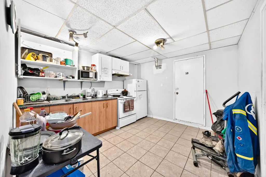 208 Temple Close NE Calgary AB T1Y 3B6