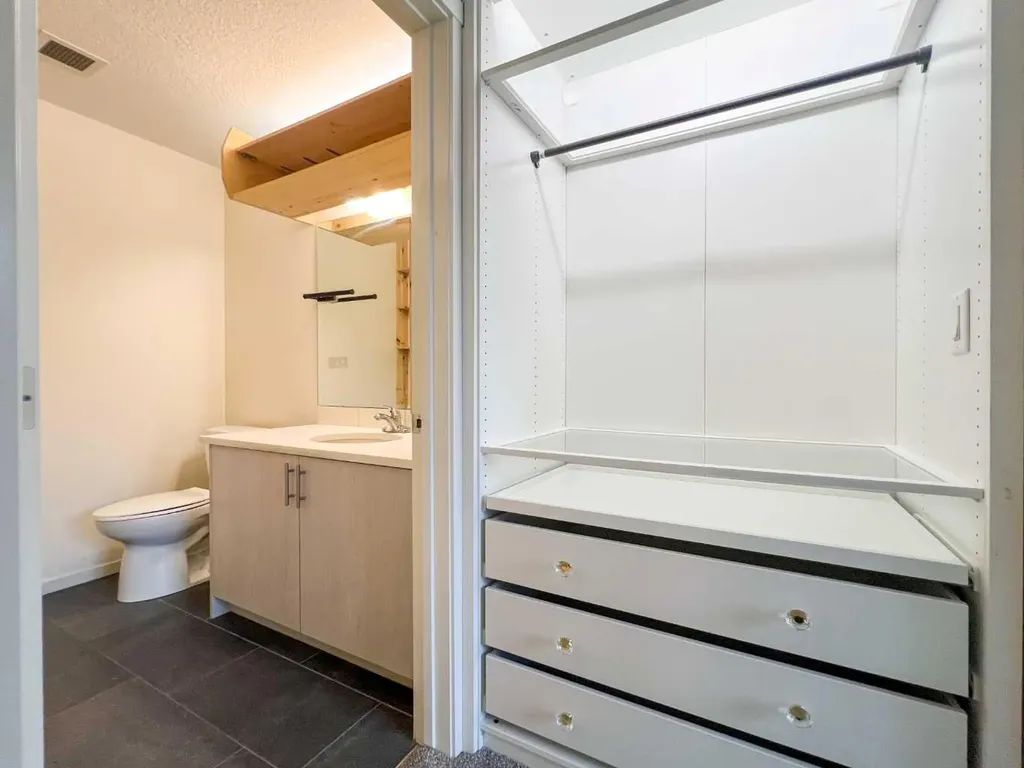 15 Sage Meadows Landing NW Calgary AB T3P 1E5