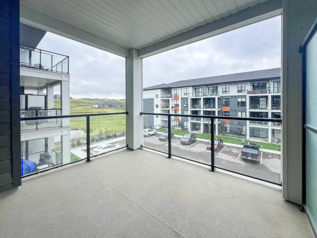 15 Sage Meadows Landing NW Calgary AB T3P 1E5