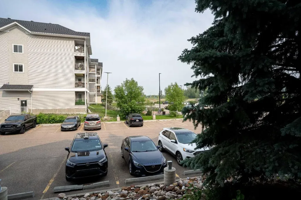 38 Riedel Street Fort Mcmurray AB T9H3E1