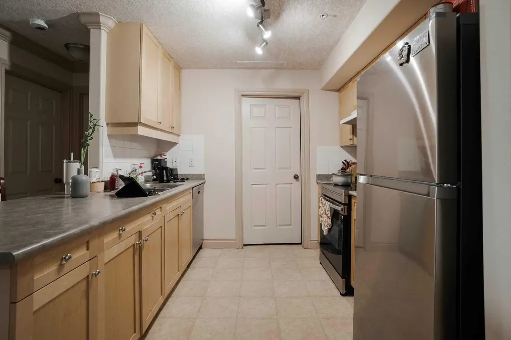 38 Riedel Street Fort Mcmurray AB T9H3E1