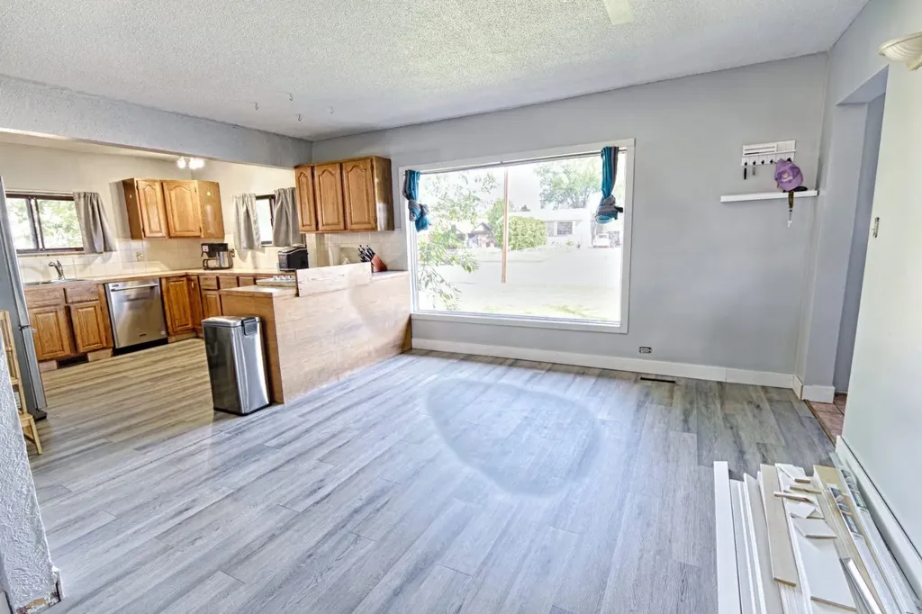 4810 57 Avenue Taber AB T1G1E4