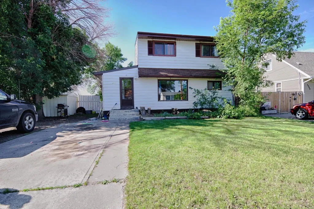 4810 57 Avenue Taber AB T1G1E4