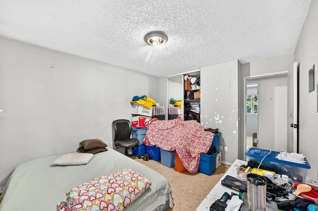 4940 Rundlewood Road NE Calgary AB T1Y 1B4
