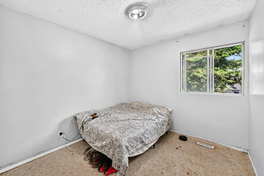 4940 Rundlewood Road NE Calgary AB T1Y 1B4