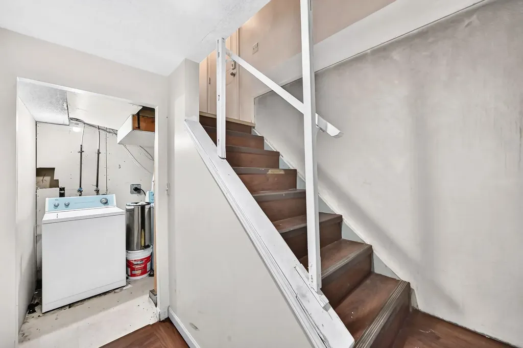 4940 Rundlewood Road NE Calgary AB T1Y 1B4
