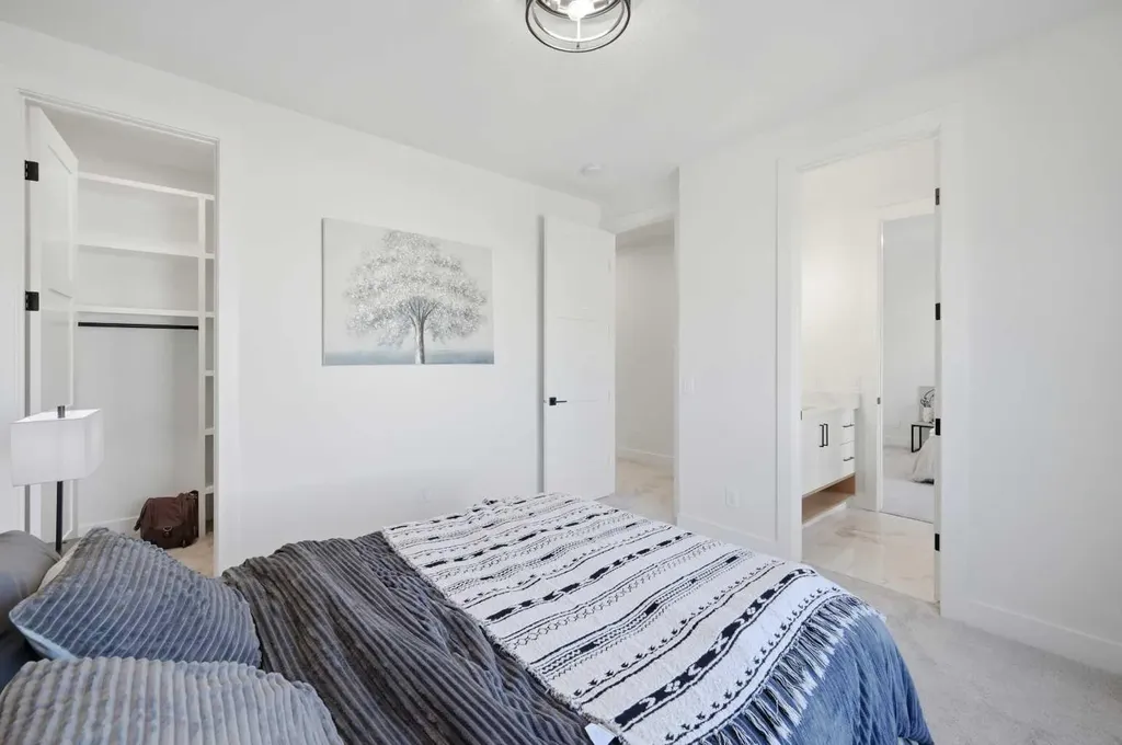 2008 Waterbury Road Chestermere AB T1X 2Y8