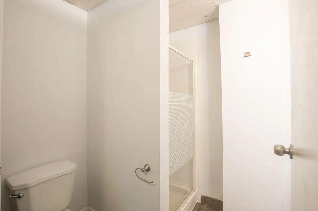 40 Olsen Street Red Deer AB T4P 1S5
