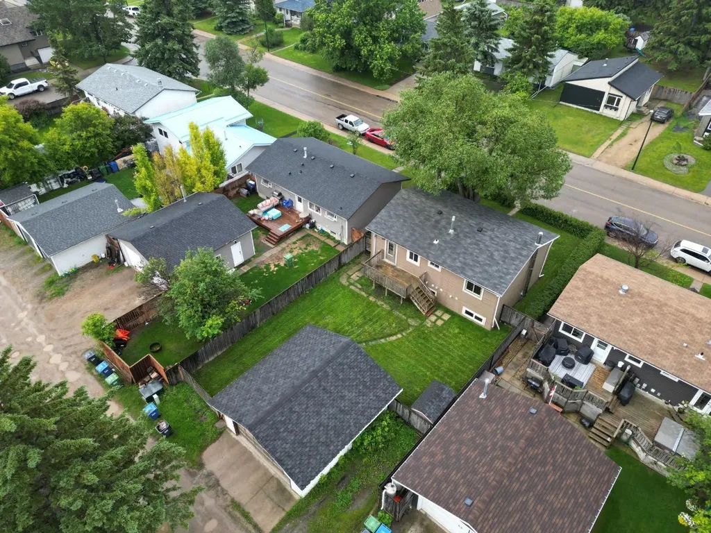 40 Olsen Street Red Deer AB T4P 1S5
