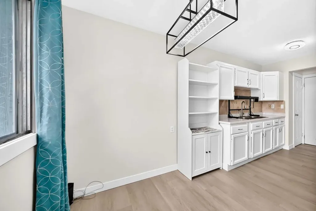 6408 4 Street NE Calgary AB T2K5M8
