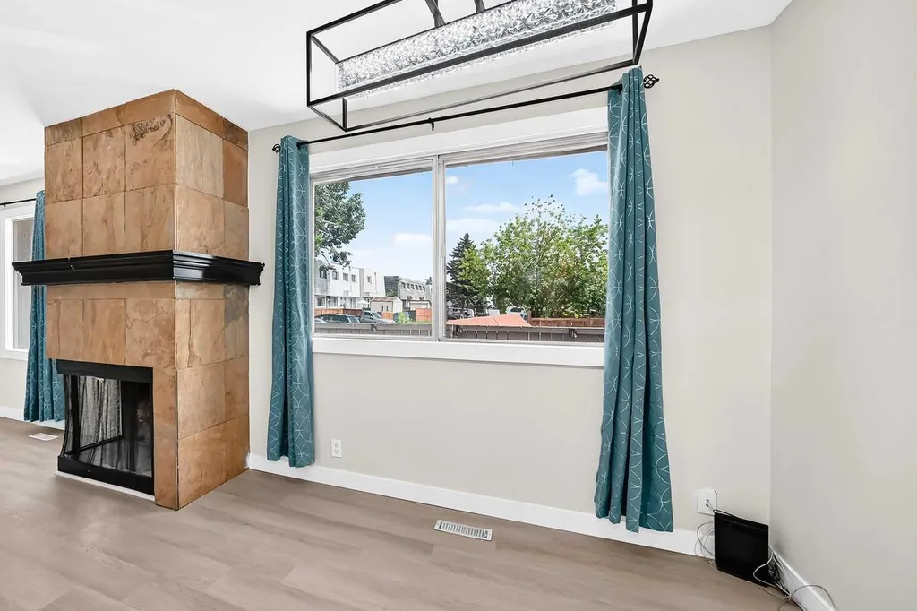 6408 4 Street NE Calgary AB T2K5M8
