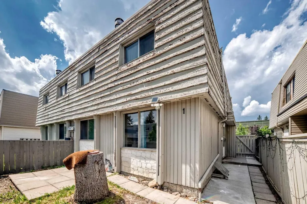6408 4 Street NE Calgary AB T2K5M8