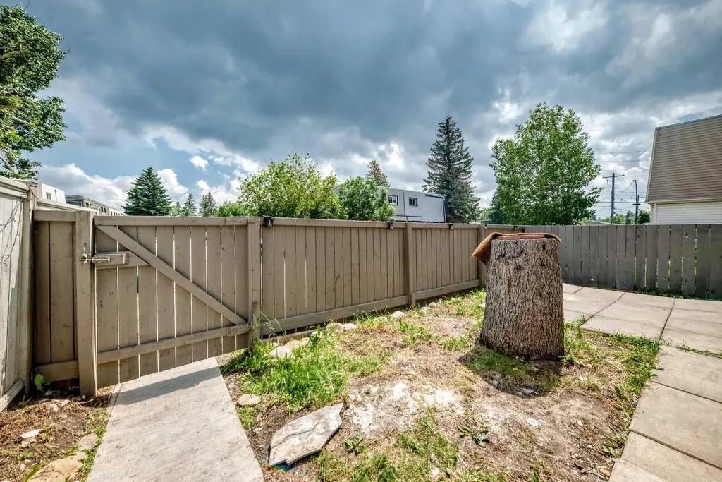 6408 4 Street NE Calgary AB T2K5M8