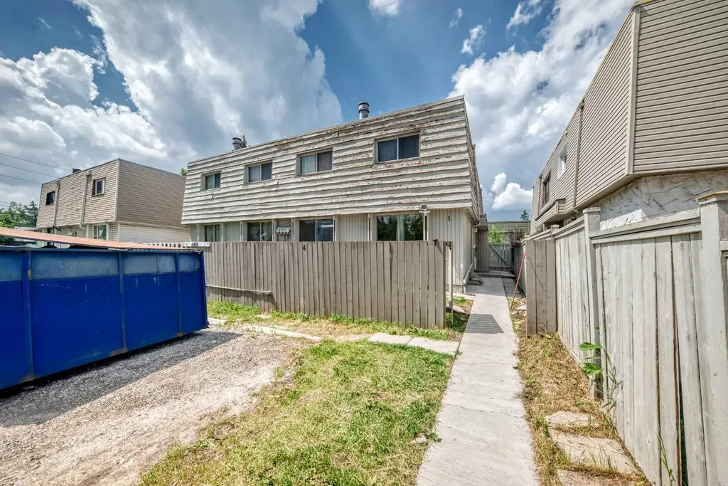 6408 4 Street NE Calgary AB T2K5M8