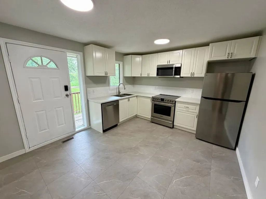 3593 54 Avenue Crescent Red Deer AB T4N 4L7