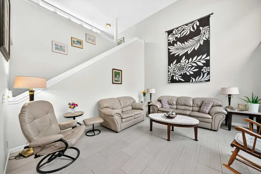 66 Woodmeadow Close SW Calgary AB T2W 4L8