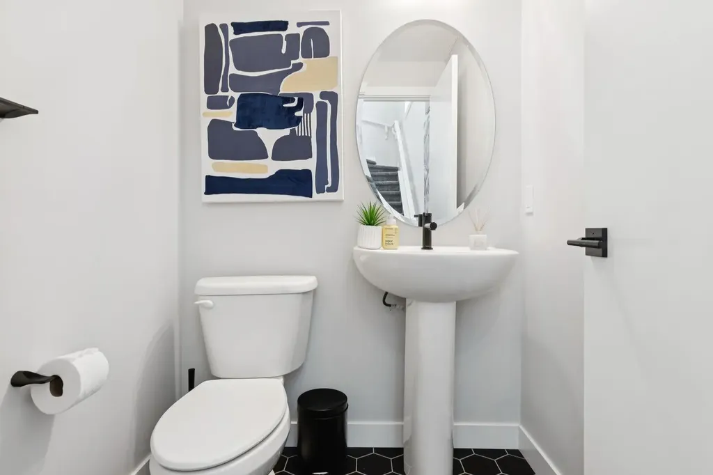 124 Wolf Willow Boulevard SE Calgary AB T2X 0M7