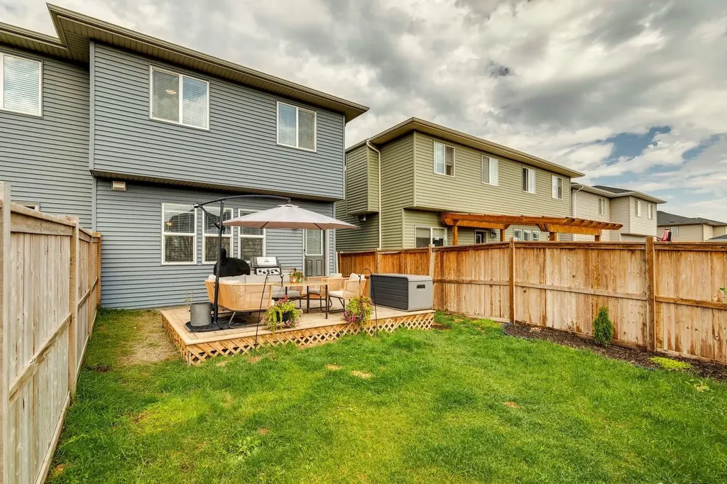 124 Wolf Willow Boulevard SE Calgary AB T2X 0M7